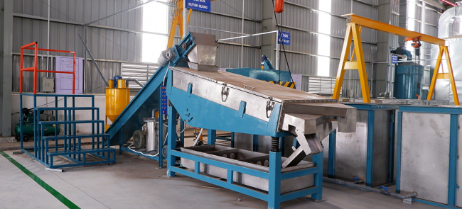 FLUORESCENT LAMP TREATMENT SYSTEM