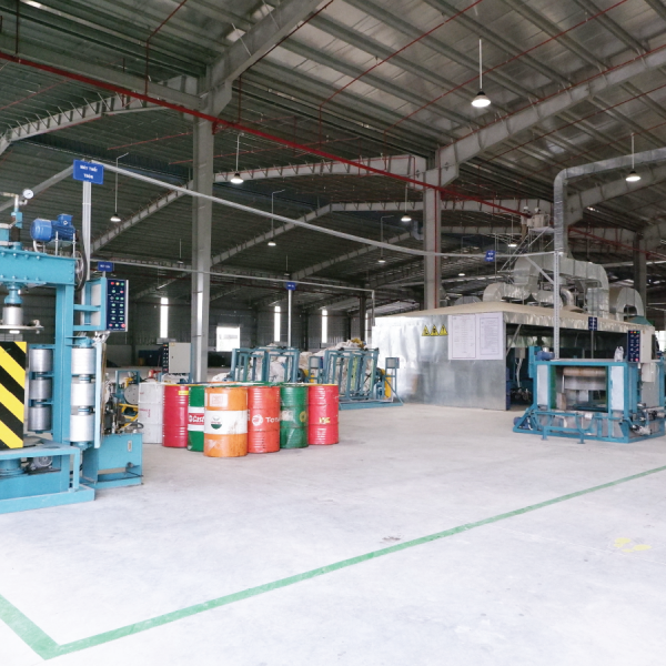 CONTAINERS CLEANING SYSTEM
