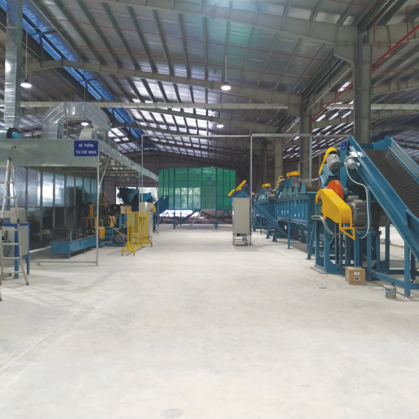 PLASTIC RECYCLING SYSTEM